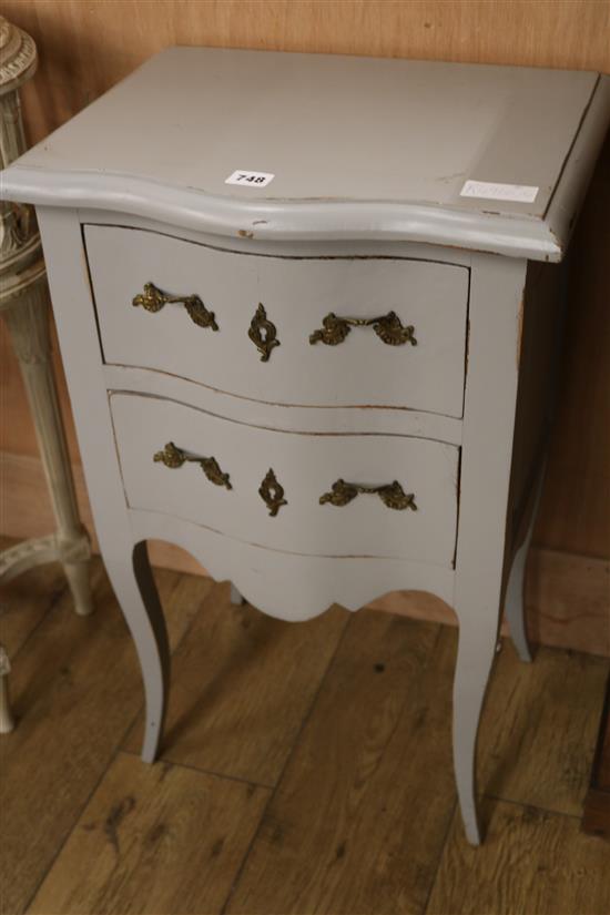 A pair of pot cupboards W.44cm